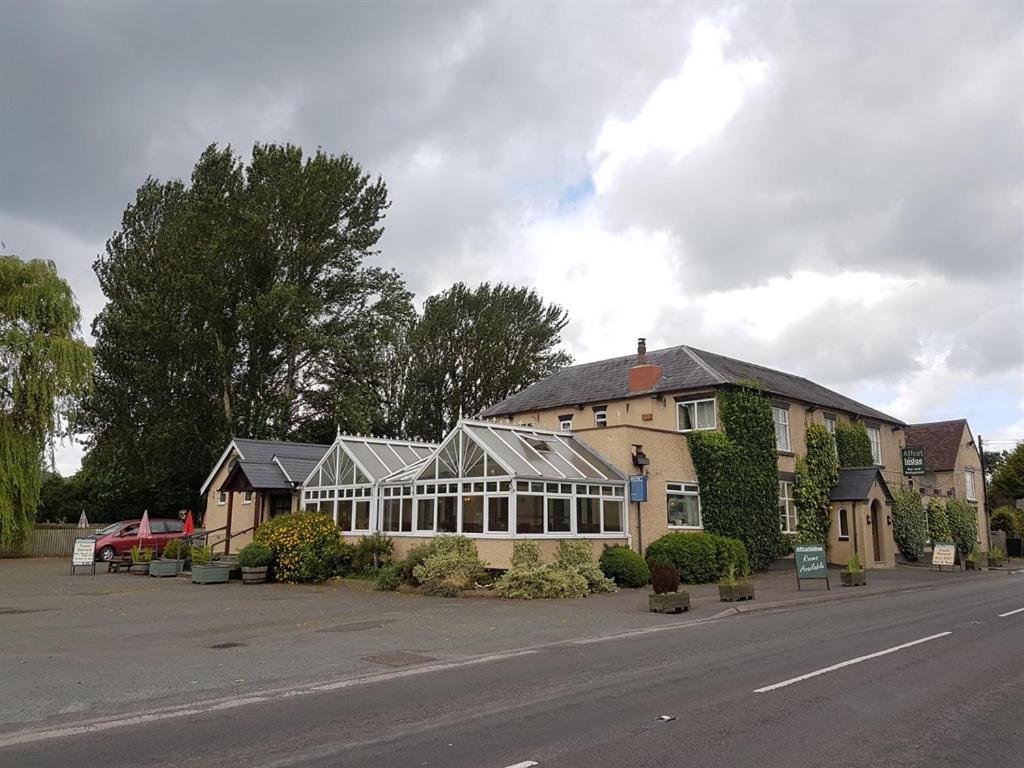 Affcot Lodge Acton Scott Экстерьер фото
